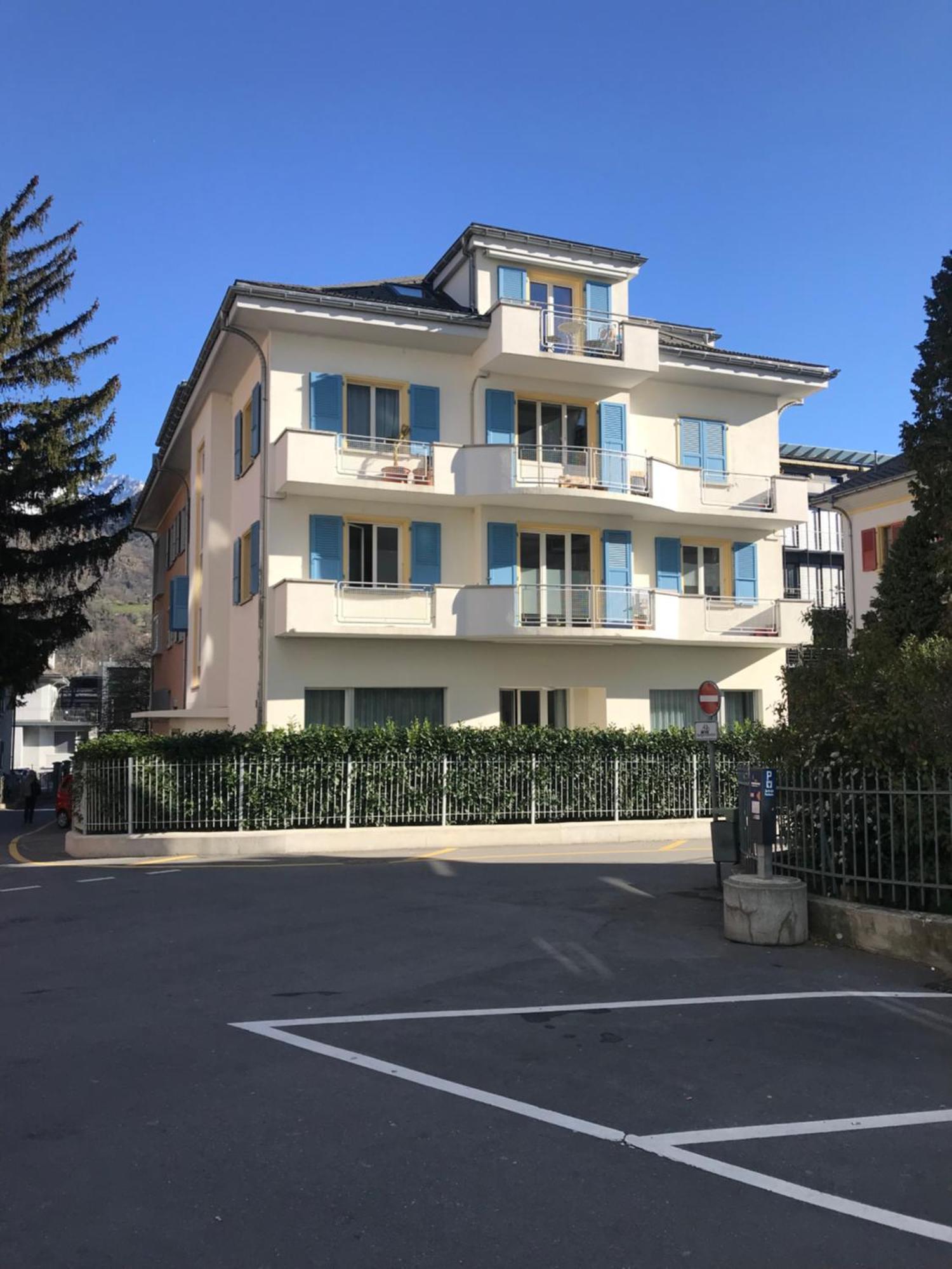 Alpine City Suite Brig Exterior photo
